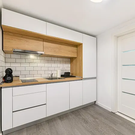 Koa - Hidden Old Town Apartment
