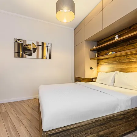 Koa - Hidden Old Town Apartment
